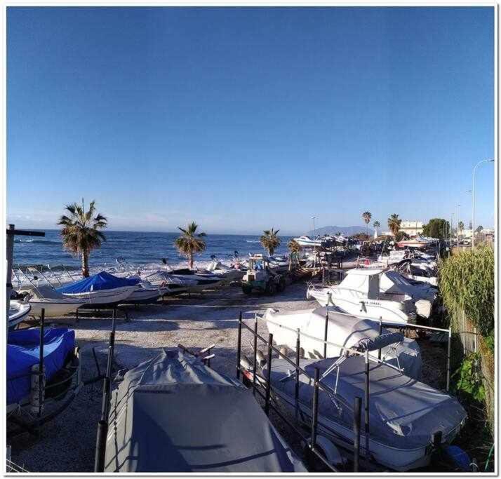 Cortijo Alberca Blanca Beach Torre de Benagalbon Eksteriør billede